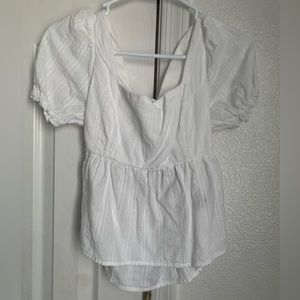 White puffy sleeve blouse